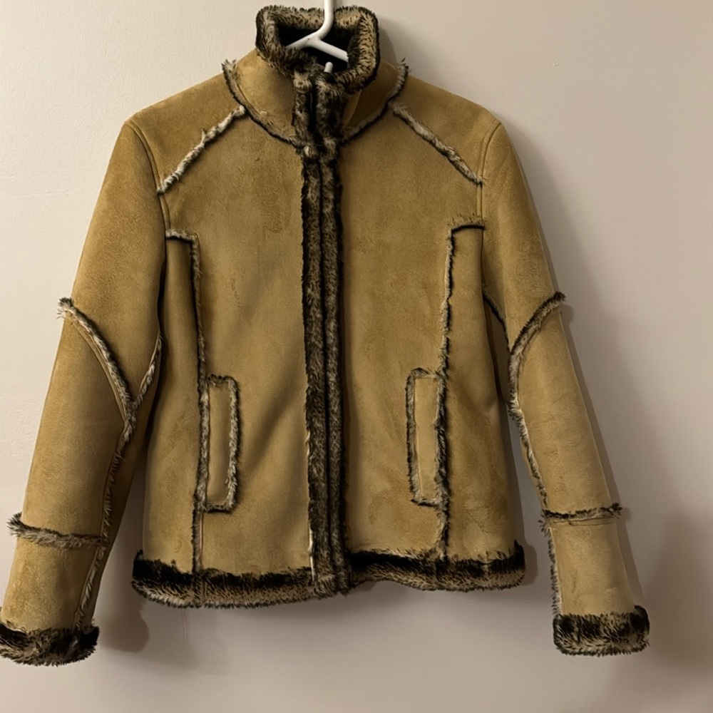 Mojo Moda faux fur zipper jacket